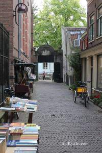 Boekenmarkt Oudemanhuispoort &ndash; 6